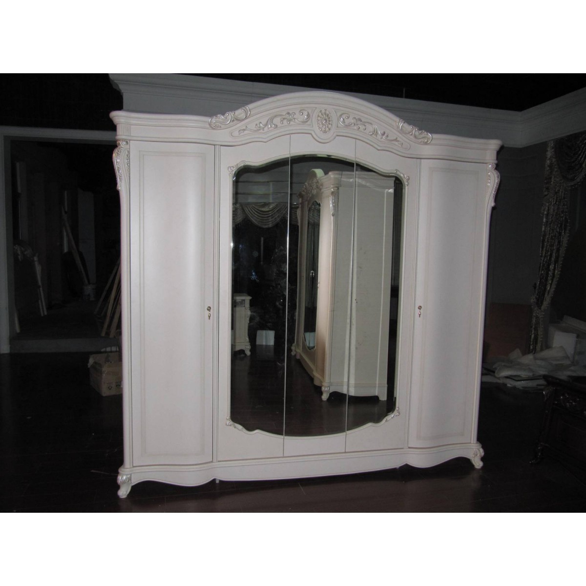 Афина белая с жемчугом 6025 шкаф 3-х дверный с зеркалами
